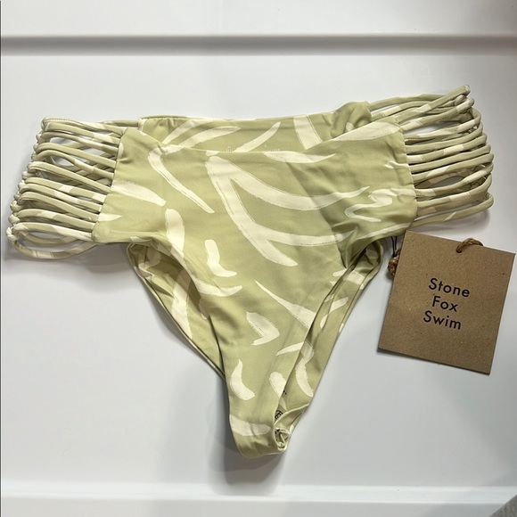 Stone Fox Swim Bikini Bottom Simone Small - Picture 1 of 6